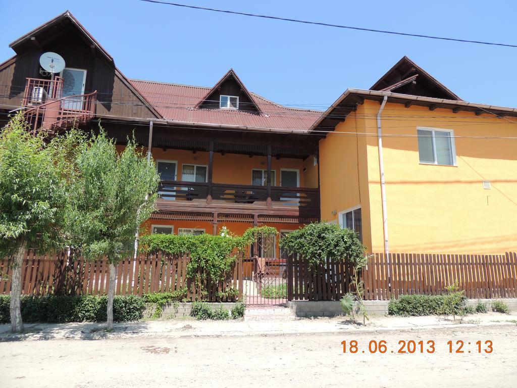 Pensiunea Iulia Sulina Exterior foto